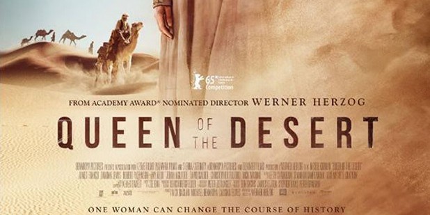 Póster de Queen of the Desert