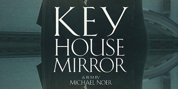 Póster de Key House Mirror