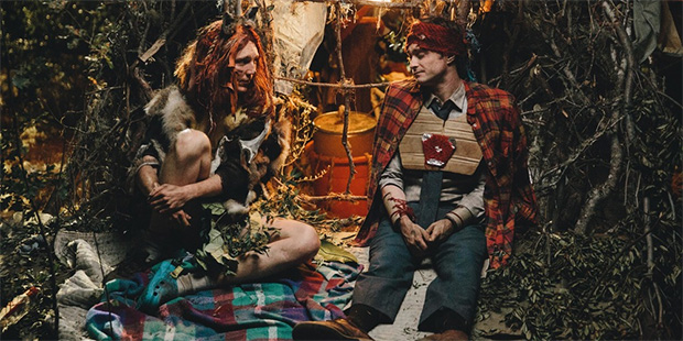 Swiss Army Man-3